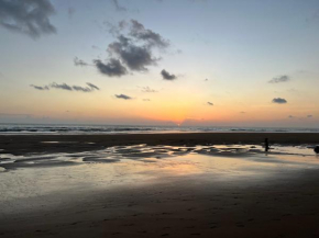 Waves End Beach Front Stay
